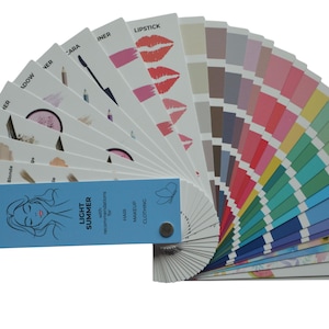LIGHT SUMMER Color Swatch