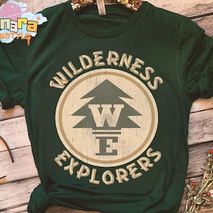 Retro 90s Disney Pixar Up Wilderness Explorer Badge T-Shirt, Vintage Russell Carl Dug Design, Disneyland Family Vacation Gift, Pixar Movie