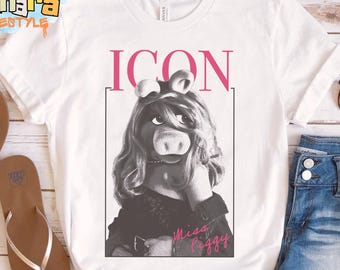 Retro 80s Disney Muppets Miss Piggy Shirt, Magic Kingdom Souvenir, Classic Muppets Show Design, Perfect Gift for Fans, Family Vacation Tee