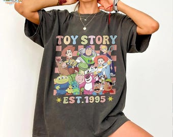 Toy Story T-Shirt, Crop Top, You've Got A Friend In Me, Vintage Disney Collection, Perfect for Disney Fans, Classic Pixar Design, Retro 90s