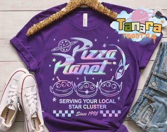 Disney Pixar Toy Story Pizza Planet Aliens Tee, lustiges Retro 90er Jahre Shirt, Magic Kingdom Unisex Geschenk, Familien Geburtstagsgeschenk, Erwachsener Kind Kleinkind