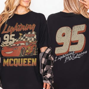 Retro Lightning McQueen T-shirt, Disney Pixar Cars Graphic T-shirt, Vintage McQueen T-shirt, Familjesemester Disneyresa T-shirt 2026 bild 6