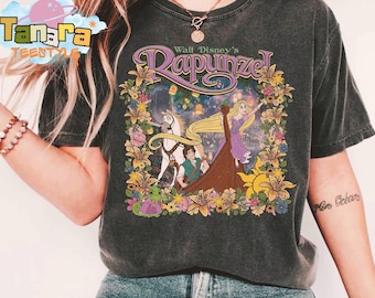 Camiseta retro de los 90 con personajes de Disney Enredados, top corto, diseño de foto grupal, camiseta de Rapunzel y Flynn Rider, regalo de cumpleaños familiar navideño de Magic Kingdom