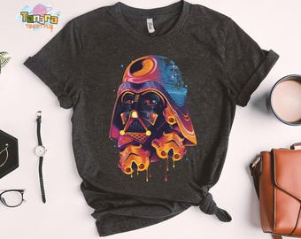 Camiseta corta con collage colorido de Star Wars: Darth Vader derretido, diseño inspirado en Galaxy's Edge, ideal para regalar a la familia, estilo retro.