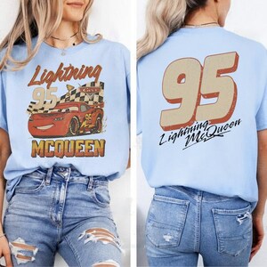 Retro Lightning McQueen T-shirt, Disney Pixar Cars Graphic T-shirt, Vintage McQueen T-shirt, Familjesemester Disneyresa T-shirt 2026 bild 4