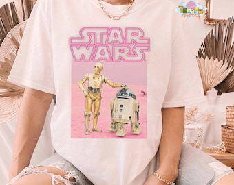 Camiseta Star Wars Droids R2-D2 C-3PO, Crop Top, Retrato Engraçado Rosa Neon, Coleção Galaxy's Edge, Presente Perfeito para Fãs, Estilo Retrô dos Anos 90