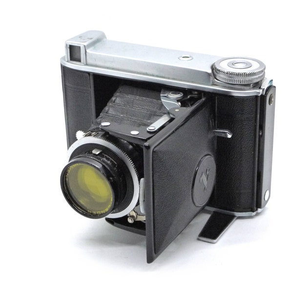 Voigtländer Bessa 46 folding viewfinder camera with 75mm F3.5 lens, tested and working