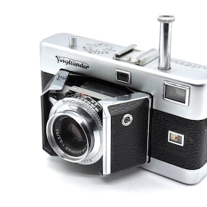 Voigtländer Vitessa A Version 5 35mm folding rangefinder camera with 50mm F3.5 lens, tested and working image 1