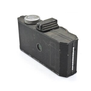 Cámara con visor Univex Iris con lente de 50 mm F7.9, probada y funcionando imagen 2