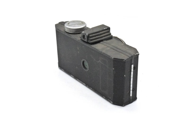 Cámara con visor Univex Iris con lente de 50 mm F7.9, probada y funcionando imagen 2