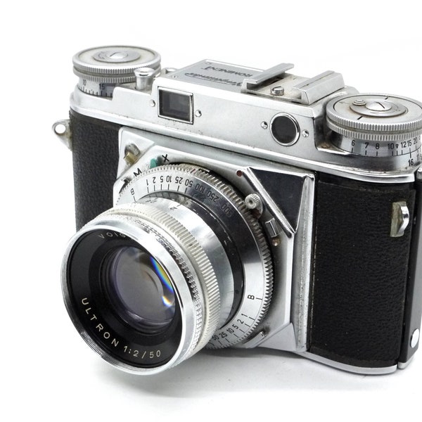 Voigtländer Prominent I (Type 127) 35mm rangefinder camera with 50mm F2 lens, tested and working