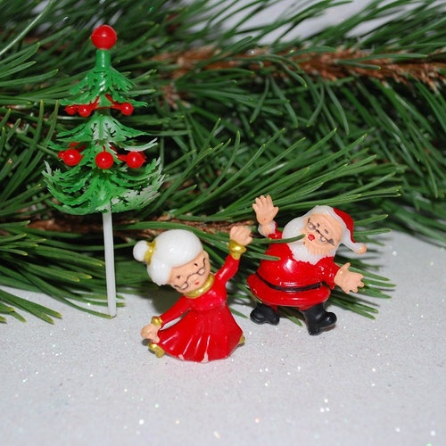 RESERVED FOR NORMA   Vintage 1960's Miniature Mr. and Mrs. Santa and Tree Cake Toppers Set - Decorations - Personal Mini Cake Decoration