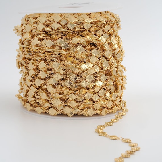 Monica Rich Kosann, Médaillon étoilé Rond Sur Chaîne Station En Or 18 Carats Et Diamants