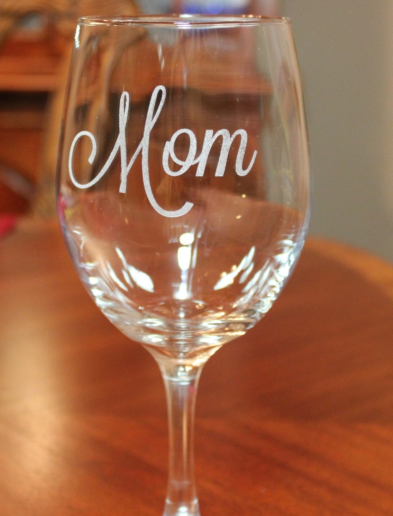 Copas De Vino Personalizadas Copas De Vino Grabadas Personalizadas - Regalo Ideal Para Bodas, Aniversarios O Día De La Madre | Cristal De Alta Calidad Mr Wonderful