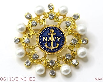 Broche de la Marina: Joyería de la rama militar (oro y perlas)