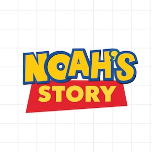 Peut inclure: Logo stylisé avec les mots "NOAH'S STORY". Le texte "NOAH'S" est en jaune, bordé de bleu, avec un cercle bleu dans la lettre "O". Le mot "STORY" est en jaune sur une bannière rouge.