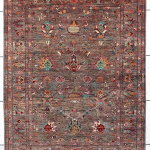 Hand-Knotted Wool Area Rug: Modern Floral Design, Turkmen Style 5.6 x 8