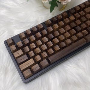 Hand carved 108 key walnut themed keycap gift set - natural aroma, Cherry height, ergonomically designed for collection and gift giving