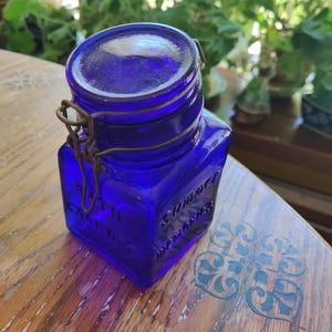 Rare Vintage Cobalt Blue Glass Crownford Giftware Corp. Jar with Lid Canister Italy 1980 5.5 inches Apothecary Summer Memories Bath Essence