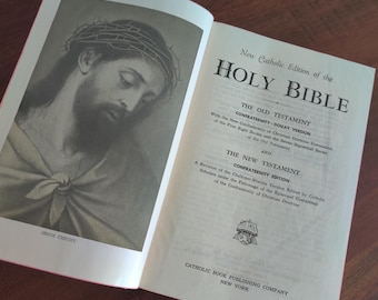 Vintage 1957 New Catholic Edition Holy Bible Book Confraternity Douay Version Black and Gold Red Gilded pages Hard Cover Protestant