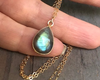 Rainbow Labradorite Gold Fill Pendant Necklace: Blue Flash Stone