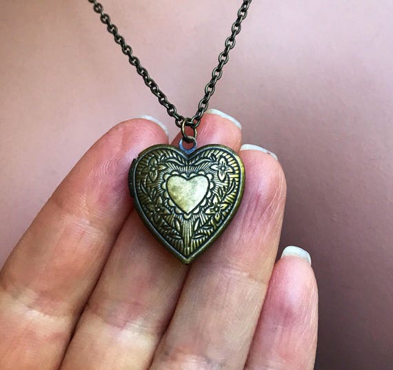 Bernice Heart Locket Necklace – Stone Cooper