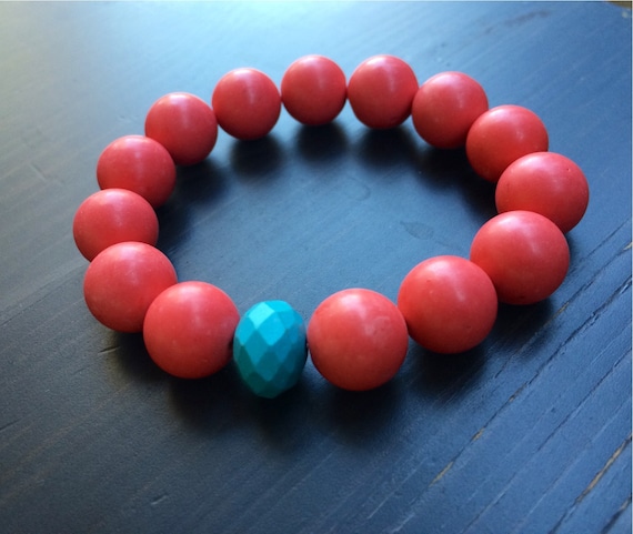 Handmade Coral & Turquoise Beaded Bracelet - Adjustable  display picture 3