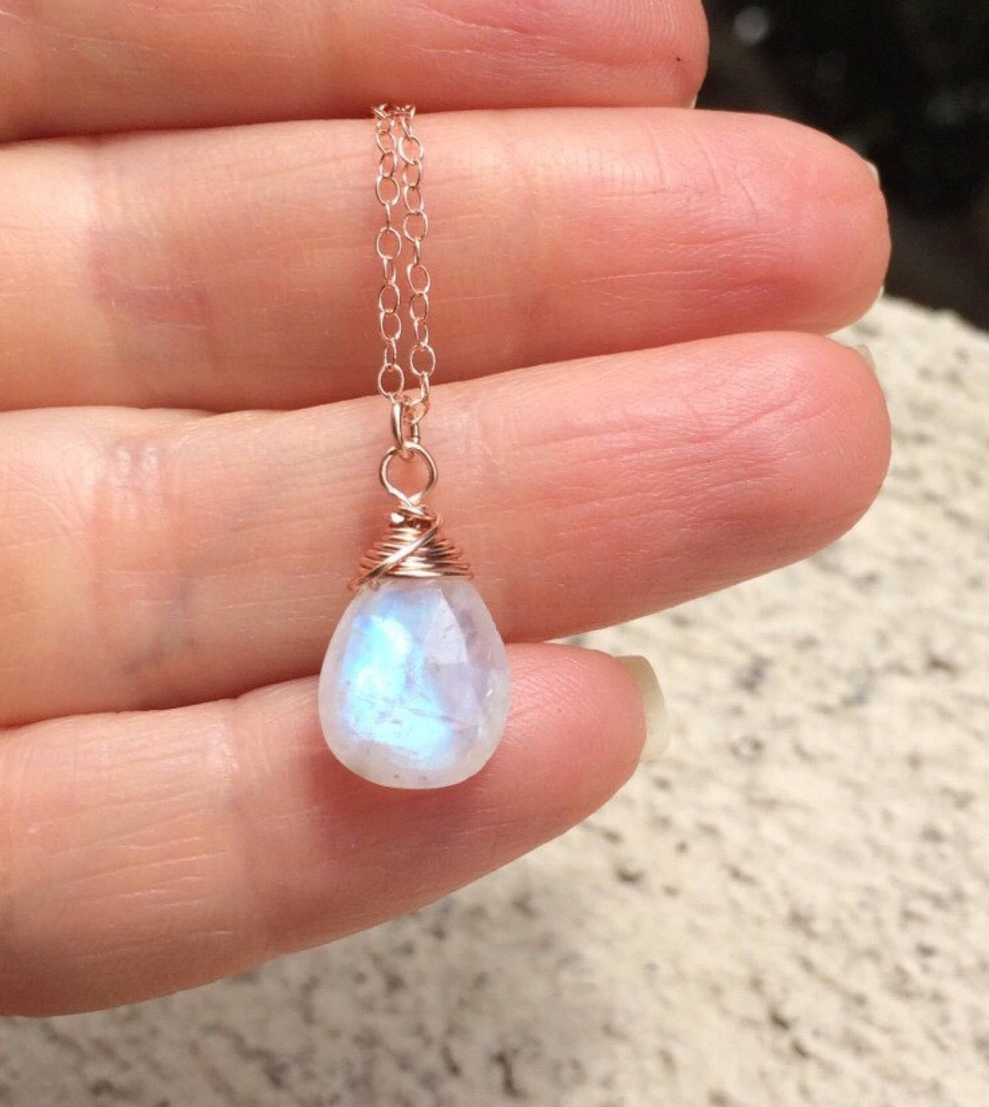 Details about NATURAL BLUE FLASHY FIRE RAINBOW MOONSTONE 6 MM ROUND BEADS 5 STRAND NECKLACE Details about NATURAL BLUE FLASHY FIRE RAINBOW MOONSTONE 6 MM ROUND BEADS 5 STRAND NECKLACE