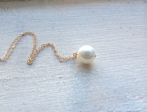 14k Gold Fill Round White Sea Pearl Charm Pendant, Dainty