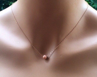Collar Stardust relleno de oro rosa de 14 k: colgante minimalista con dije