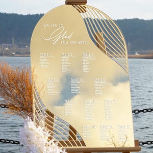 Mirror Seating Chart Wedding Sign, Gold Acrylic Wedding Seating Chart, Fall Wedding Dinner Entrance Decor, Table Seating Plan for Guests
