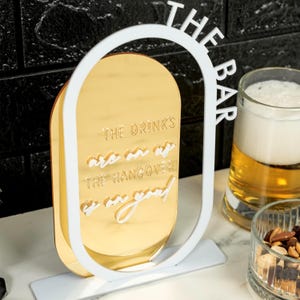 Plaque de bar mariage en acrylique doré, enseigne pour boisson signature, enseigne de bar mariage ouvert, carte des boissons miroir, signalisation de carte de cocktails, boissons pour lui et pour elle