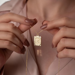 Collar con inicial personalizado, colgante con letra personalizada, chapado en oro de 14 quilates, plata, oro rosa, elegante joyería minimalista, regalo significativo para ella