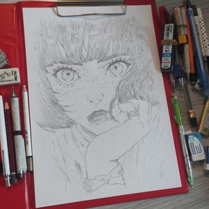 Ritratto originale su carta, bellissimo disegno a matita di donna, regalo originale fatto a mano