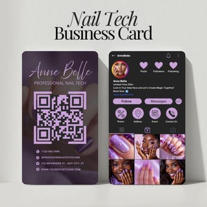 Może przedstawiać: Wizytówka i ekran telefonu dla stylistki paznokci. Karta jest fioletowa z kodem QR i danymi kontaktowymi. Ekran telefonu pokazuje profil ze zdjęciami manicure.