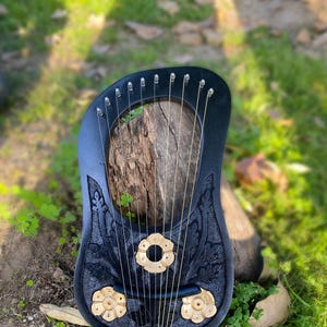 Black and Gold Lyre 10 Metal Strings Handcrafted Rosewood Lyre Harp with Free Tuning Key, Extra Strings & Bag