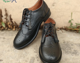 Traditional Scottish Kilt Shoes Men's Black Leather Ghillie Brogue Classic Scottish Shoes Leather Sole Highland Dress Shoes Mens Footwear
