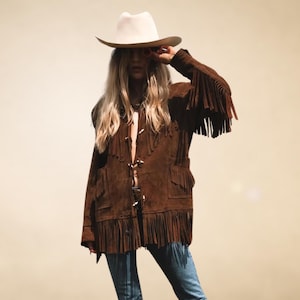Vintage 70s Suede Fringe Coat: Western Cowgirl Boho Coat, Ladies Handmade Brown Suede Fringe Coat / Jacket, Boho Clothing, Old West Outfit