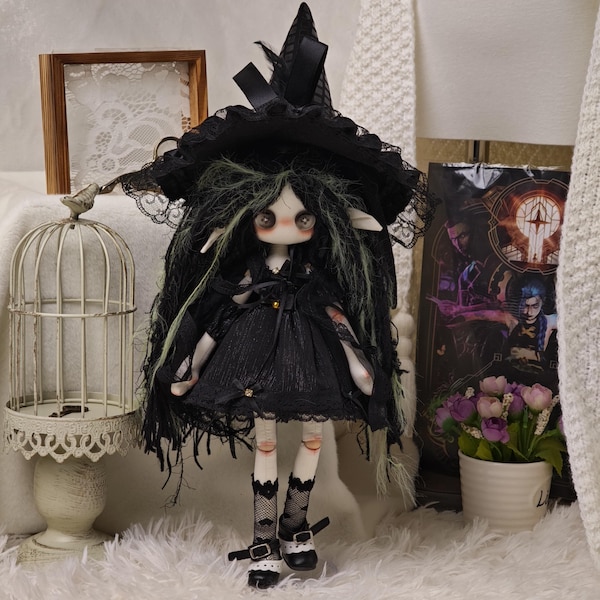 Handgemaakte mysterieuze magische hekspop, cadeau, kunstpop