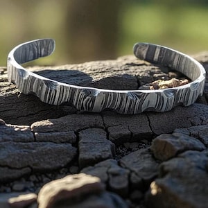 Damascus Bracelet Handmade, Side Cutting Edge Bracelet with 08mm width Hand Forged, Steel Bracelet Perfect for Gift, Vintage Bracelet