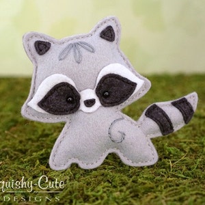 Raccoon Sewing Pattern PDF - Felt Baby Raccoon Ornament - Woodland Mobile Plushie Stuffed Animal - Roxy the Raccoon Baby - Instant Download