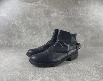 Florentini + Baker Women’s Artisan Navy Blue Leather Buckle Ankle Boots Size 39