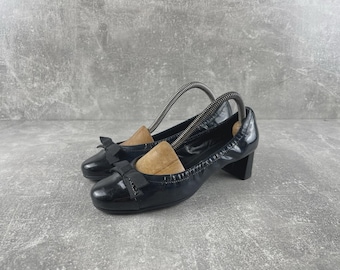 Prada Sport Vernice Baltico Patent Leather Baltico Bow Pumps Size EU 36