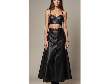 Spódnica damska ze skóry naturalnej w kolorze czarnym, szyta ręcznie na miarę