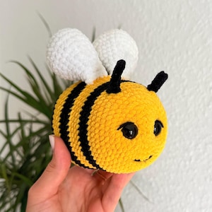 No Sew Bee Crochet Pattern: Beginner Amigurumi Plush Toy (PDF ENG)