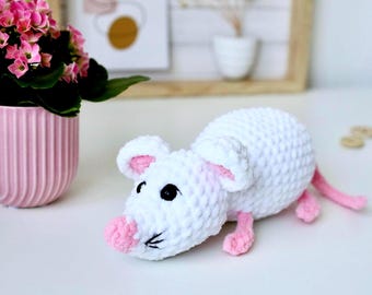Low Sew - Crochet Mouse Pattern (PDF English) – Easy Amigurumi Tutorial