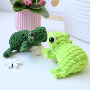 No Sew Plush Frog Amigurumi Crochet Pattern: Kawaii Frog Toy (PDF ENG + Video)