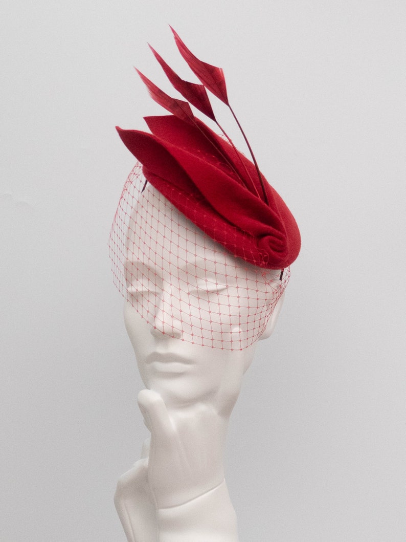 Fascinator Hat with Feathers, Felt Headpiece, Womens Hat, Modern Mother of the Bride Louisa image 3