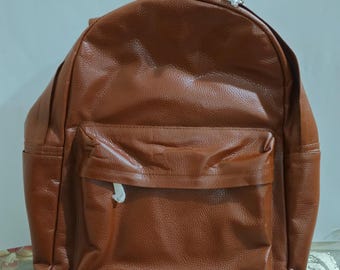 Mochila de piel de vacuno hecha a mano: mochila de viaje unisex, compatible con portátil de 15 pulgadas