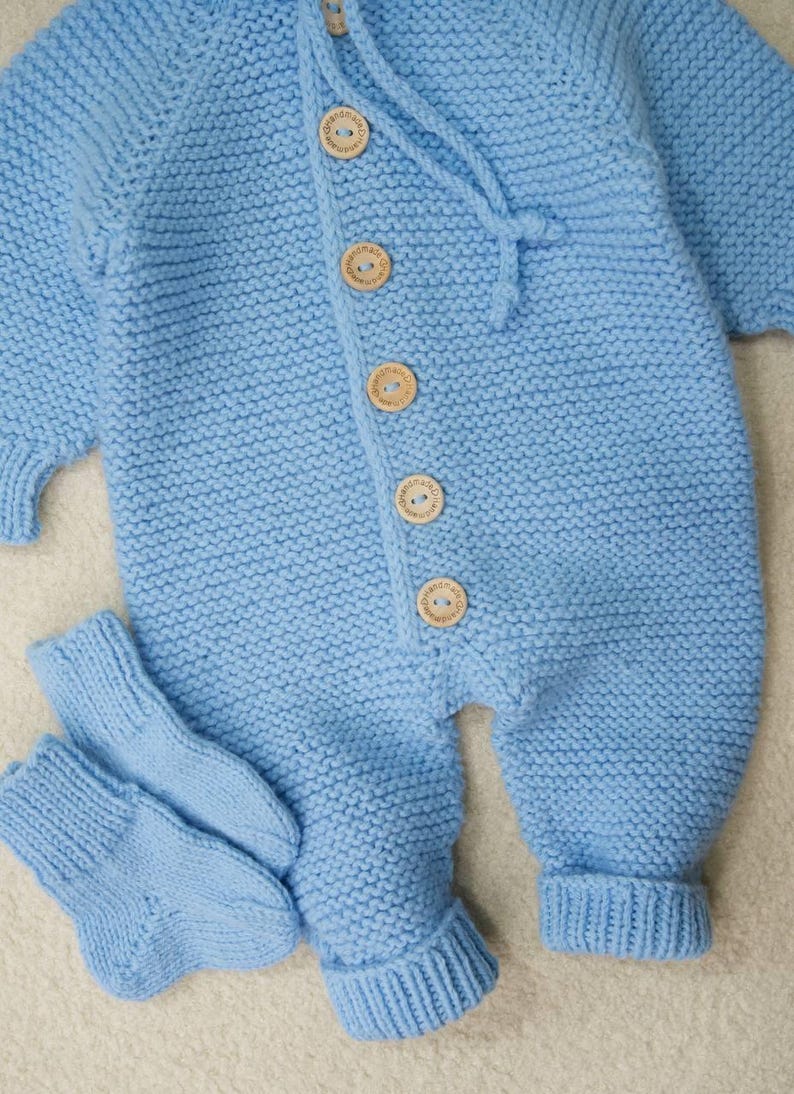 Powder Blue Knit Baby Set – 3-Piece Outfit with Cap, Top & Bottom main image 1